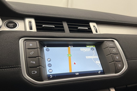 Land Rover Range Rover Evoque 15 of 26