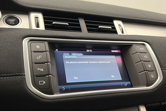 Land Rover Range Rover Evoque 17 of 26