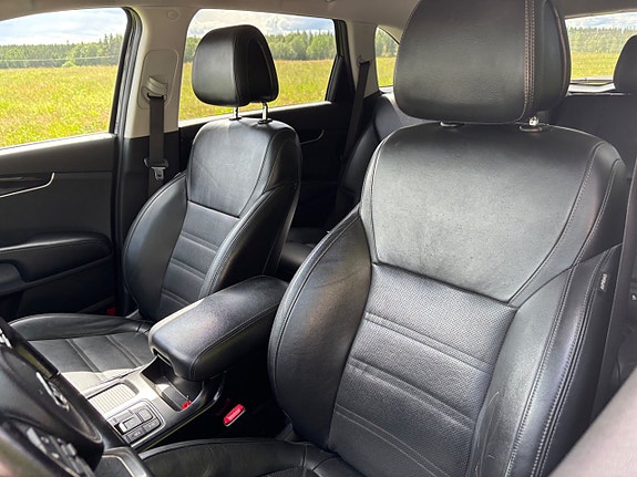 Kia Sorento 13 of 19