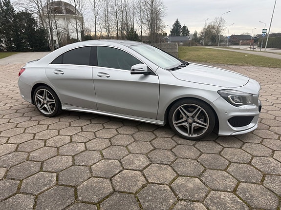 Mercedes-Benz CLA220 d 4 of 17