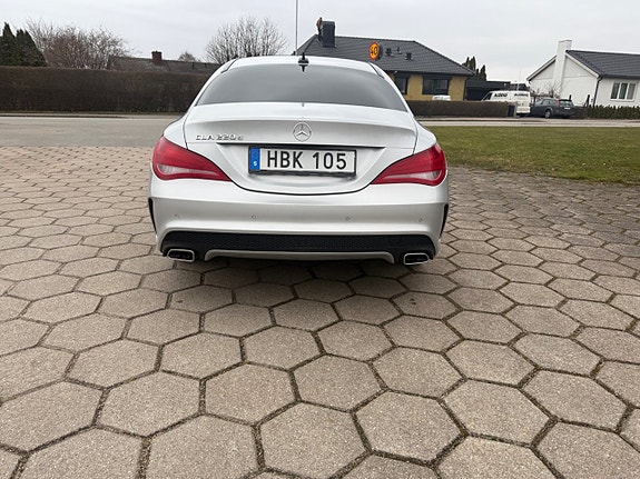 Mercedes-Benz CLA220 d 6 of 17
