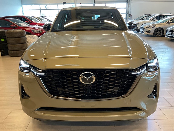 Mazda CX-60 2 of 15