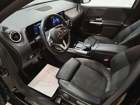 Mercedes-Benz B200 d 7 of 19