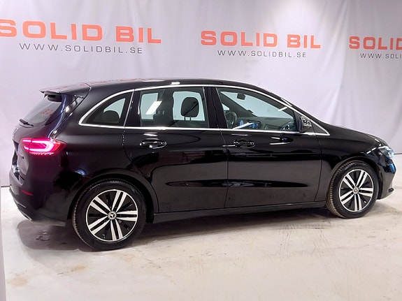 Mercedes-Benz B200 d 6 of 19