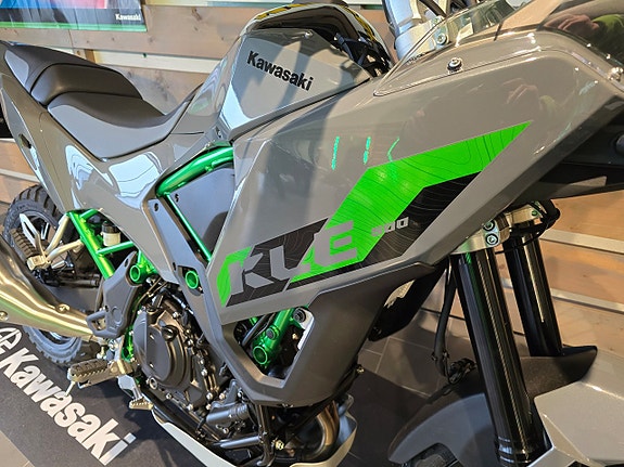 Kawasaki KLE500 SE 6 of 12