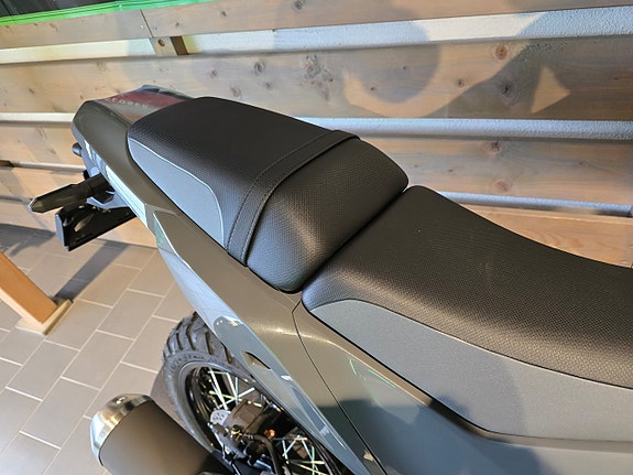 Kawasaki KLE500 SE 9 of 12