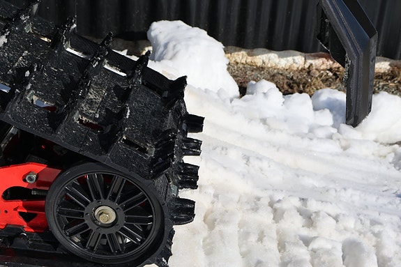 Polaris 650 INDY VR1 DYNAMIX 137" DEMO MOMSAD -26 9 of 10