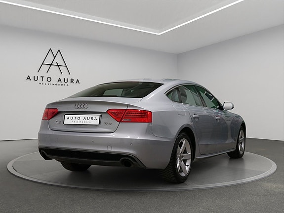 Audi A5 4 of 19