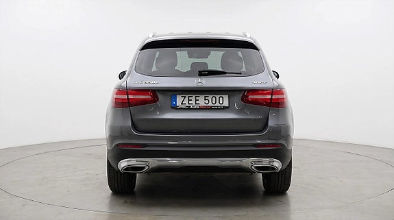 Mercedes-Benz GLC350 e 5 of 22
