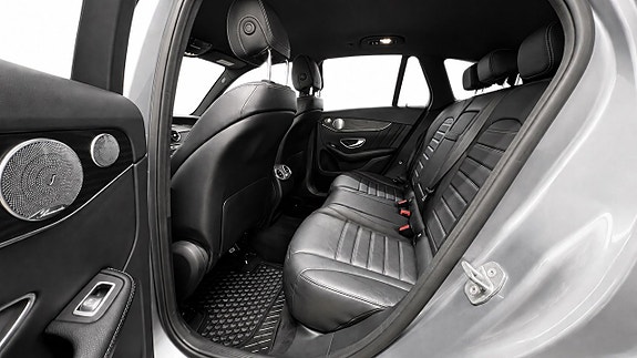 Mercedes-Benz GLC350 e 11 of 22