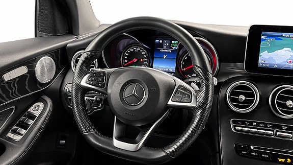 Mercedes-Benz GLC350 e 8 of 22