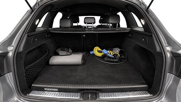 Mercedes-Benz GLC350 e 12 of 22