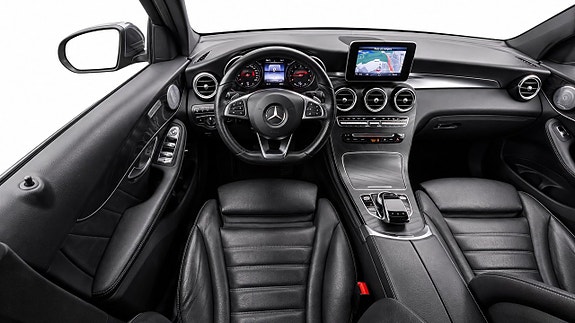 Mercedes-Benz GLC350 e 7 of 22