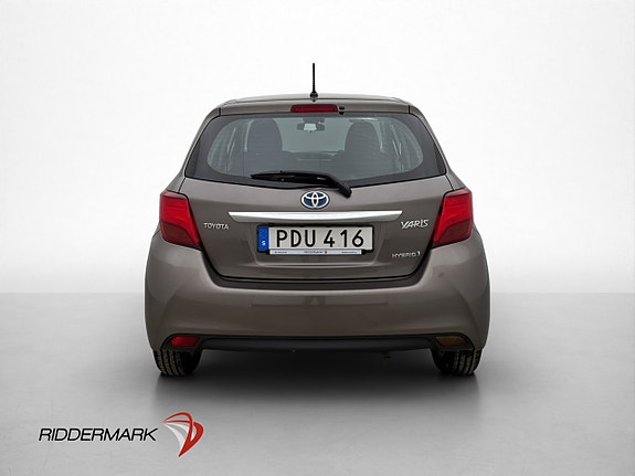 Toyota Yaris 6 of 23