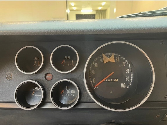 Dodge W100 10 of 18