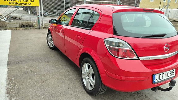 Opel Astra 5 of 5