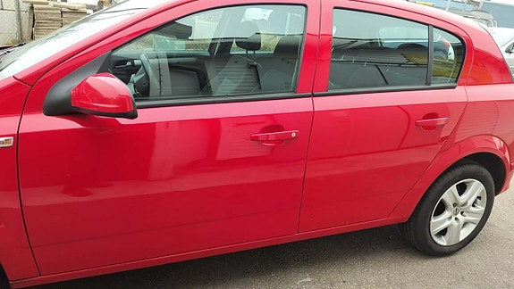 Opel Astra 6 of 13