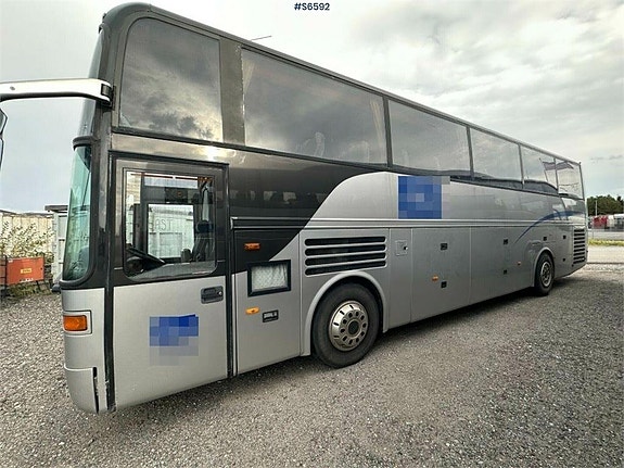 Buss Van Hool E200  (169,000:- ex moms)