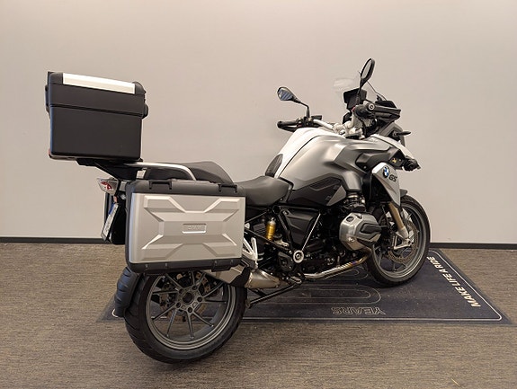 BMW R1200GS 3 of 5