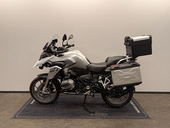 BMW R1200GS 4 of 5