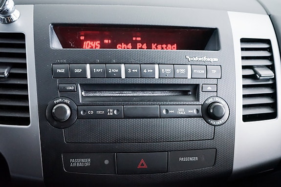 Mitsubishi Outlander 15 of 30