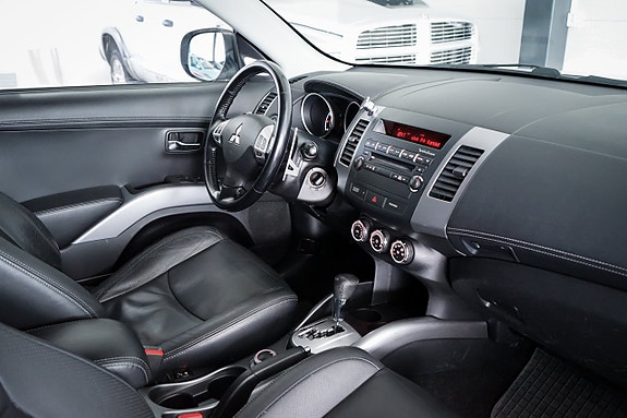 Mitsubishi Outlander 27 of 30