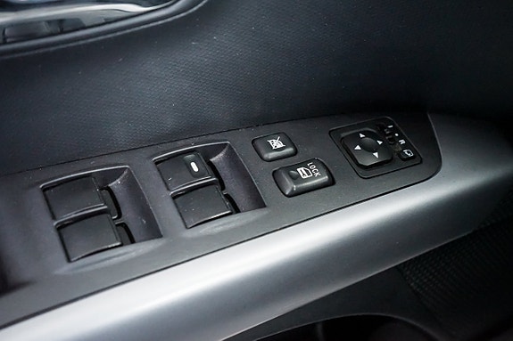 Mitsubishi Outlander 26 of 30