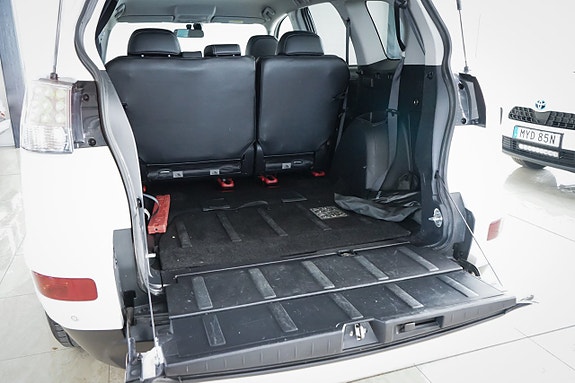 Mitsubishi Outlander 10 of 30