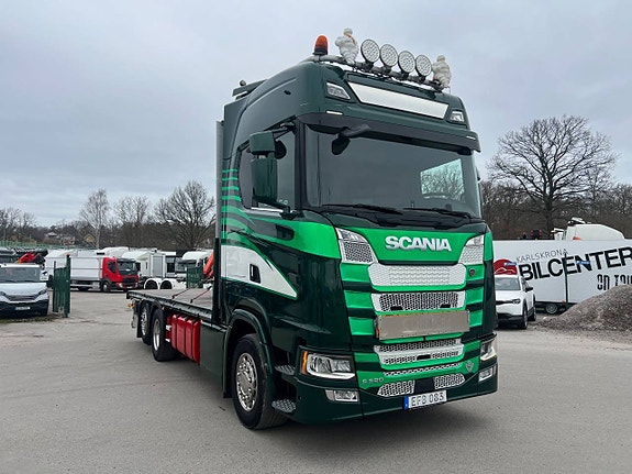 Scania S520 V8 6x2*4 Flakbil med lämmar, Euro 6 6 of 12