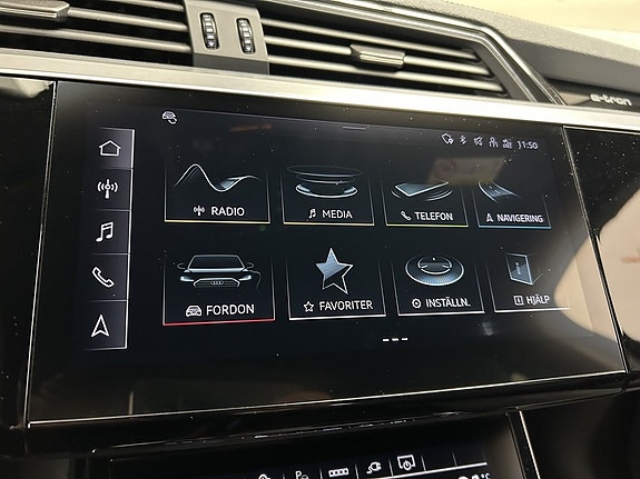 Audi Q8 e-tron 16 of 25
