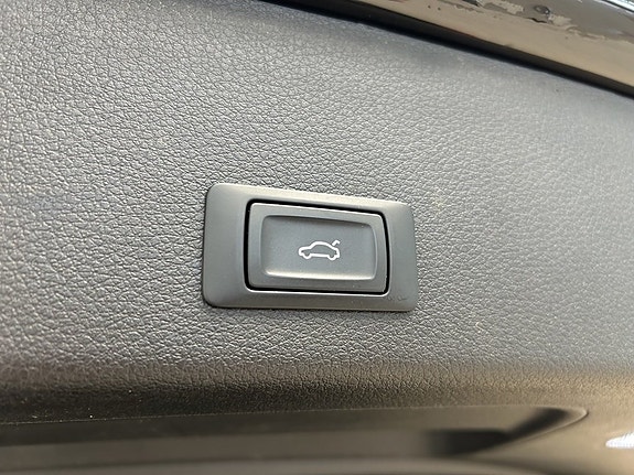 Audi Q8 e-tron 24 of 25