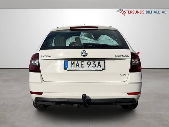 Skoda Octavia 5 of 5
