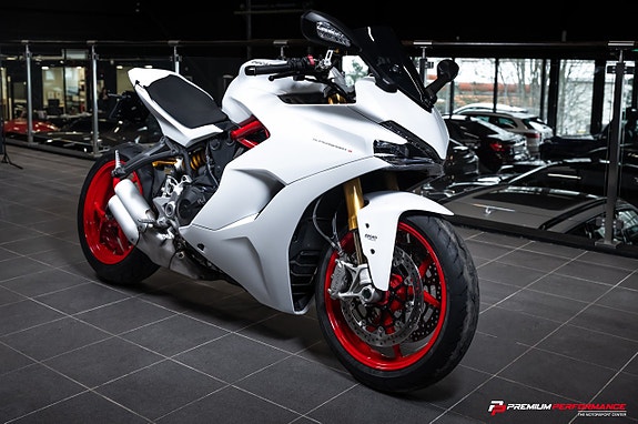 Ducati SuperSport S |Lågmilad|Nyservad|Utrustad|