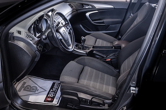 Opel Insignia 13 of 22
