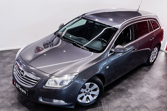 Opel Insignia 3 of 5