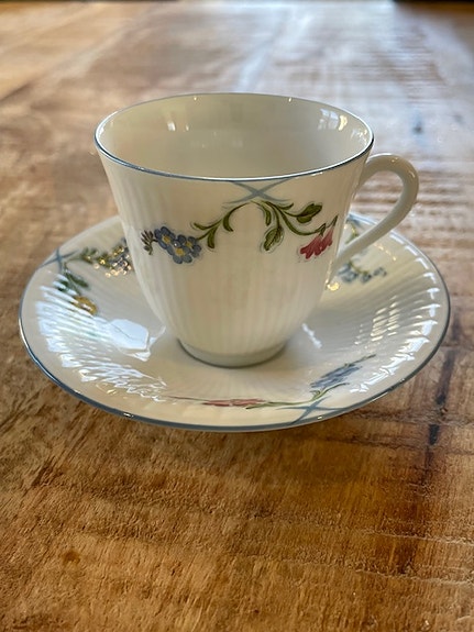 Rörstrand “Louise” espressokopp med fat – vintage