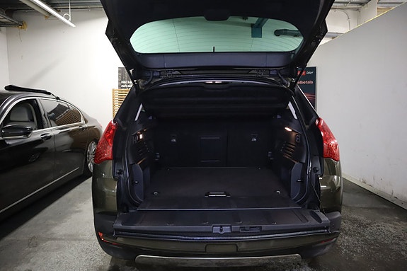 Peugeot 3008 13 of 17