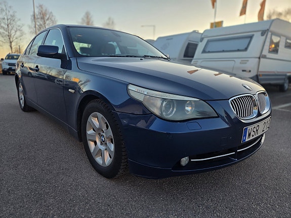 BMW 525 2 of 5
