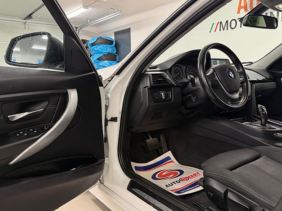 BMW 328 8 of 27