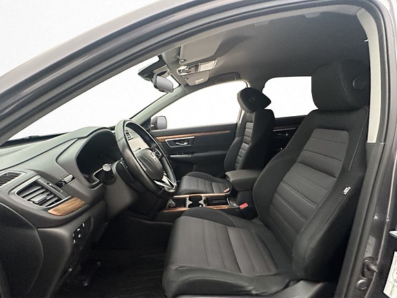 Honda CR-V 9 of 28
