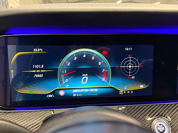 Mercedes-Benz AMG GT 63 S 24 of 30