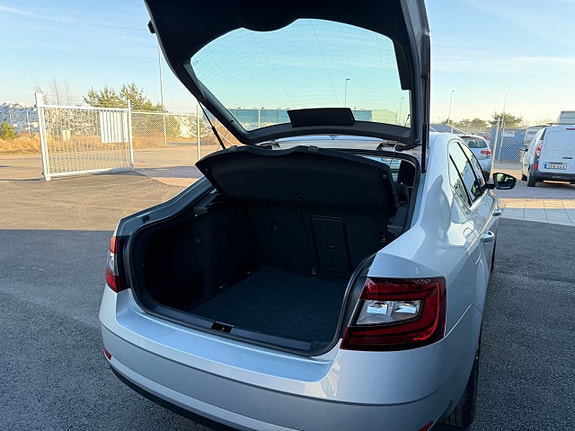 Skoda Octavia 7 of 30