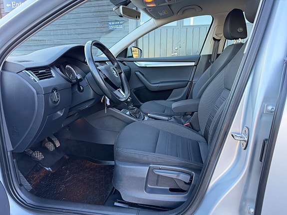 Skoda Octavia 22 of 30