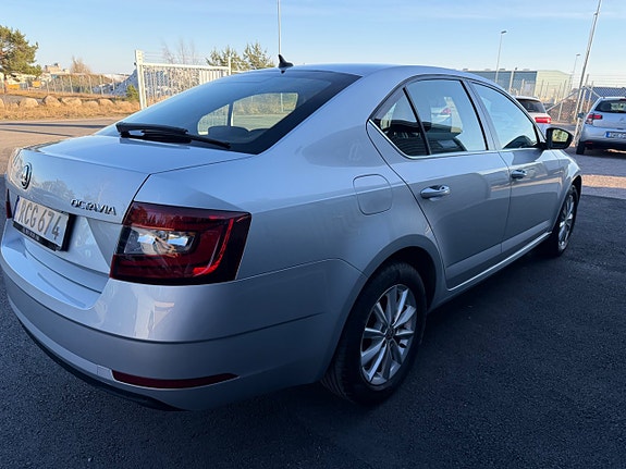Skoda Octavia 11 of 30