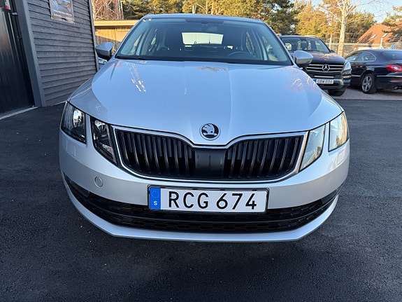 Skoda Octavia 9 of 30