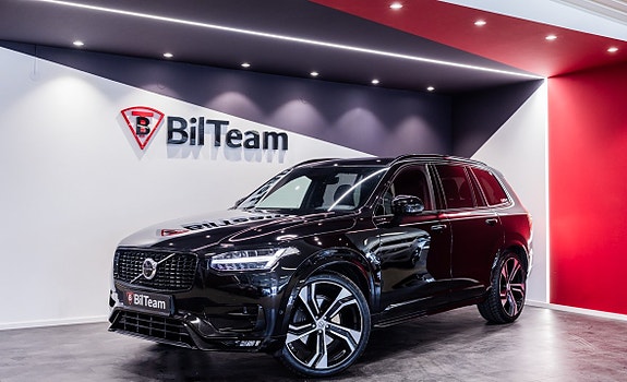 Volvo XC90 2 of 5