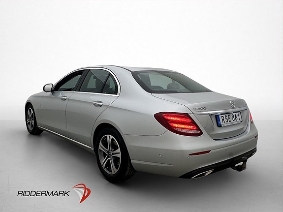 Mercedes-Benz E200 5 of 5