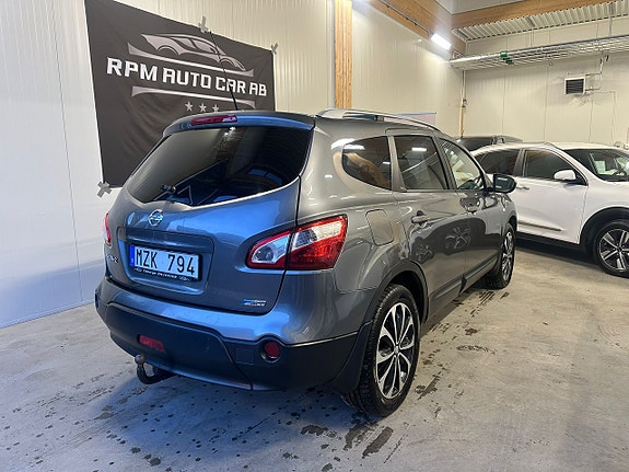 Nissan Qashqai+2 5 of 5