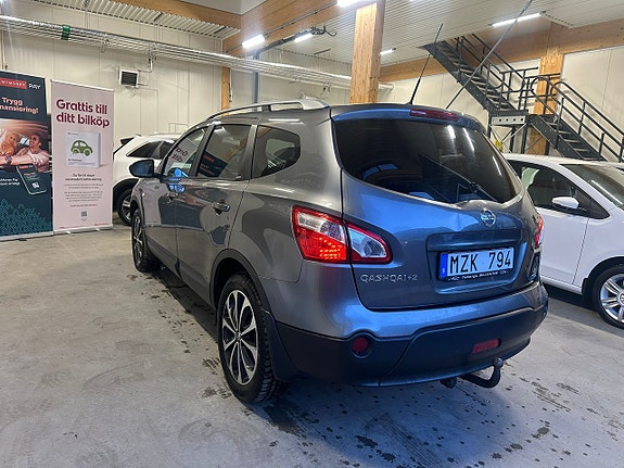 Nissan Qashqai+2 3 of 5