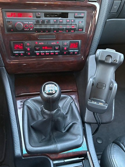 Audi A8 13 of 17